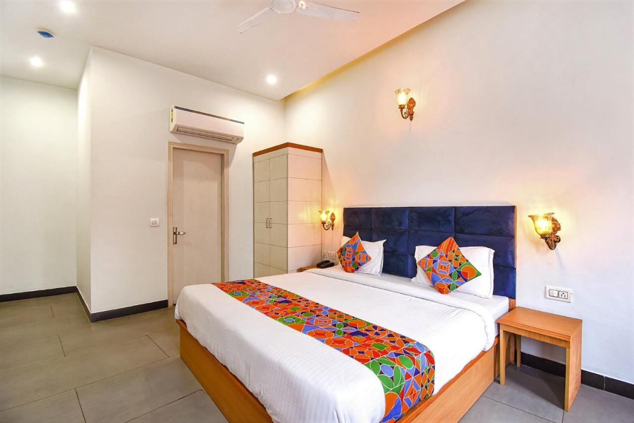 Hotel Shri Ram New Delhi Ngoại thất bức ảnh