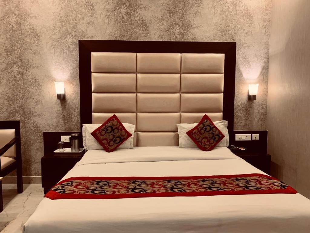 Hotel Shri Ram New Delhi Ngoại thất bức ảnh